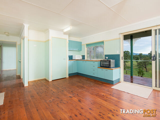 82 Larch Road TAMBORINE QLD 4270