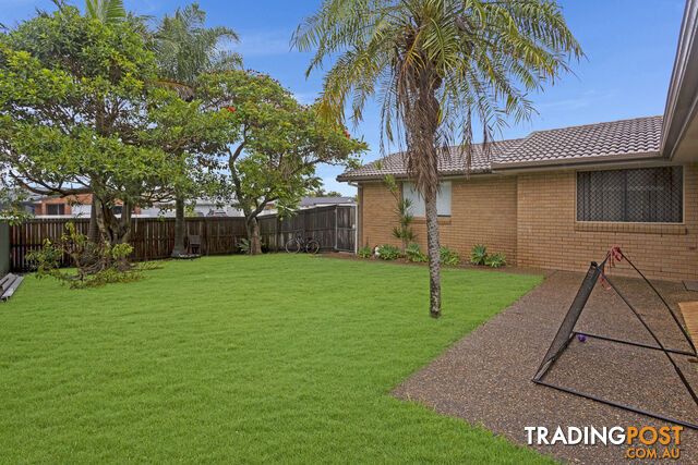 11 Tattler Way BURLEIGH WATERS QLD 4220