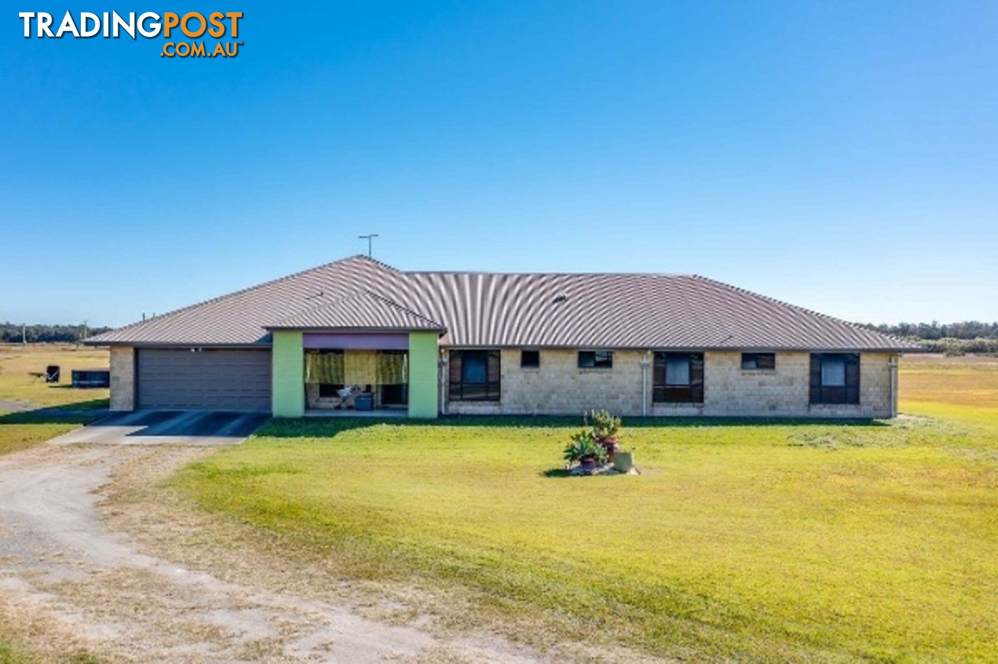 27 Rocky Point Road WOONGOOLBA QLD 4207