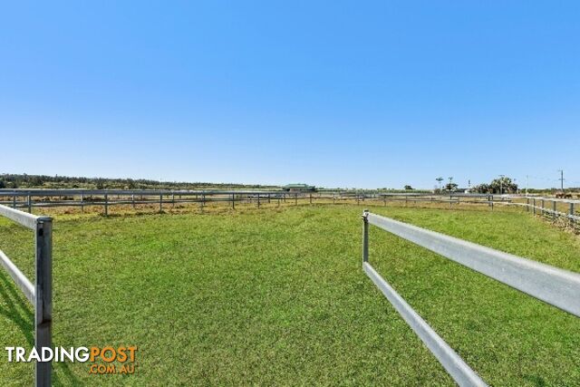 27 Rocky Point Road WOONGOOLBA QLD 4207