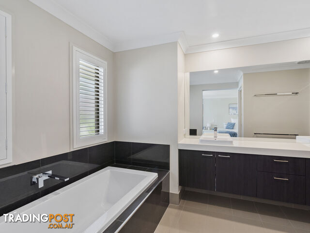 10 Greenview Place REEDY CREEK QLD 4227