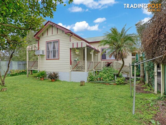 37 Fourth Street WESTON NSW 2326