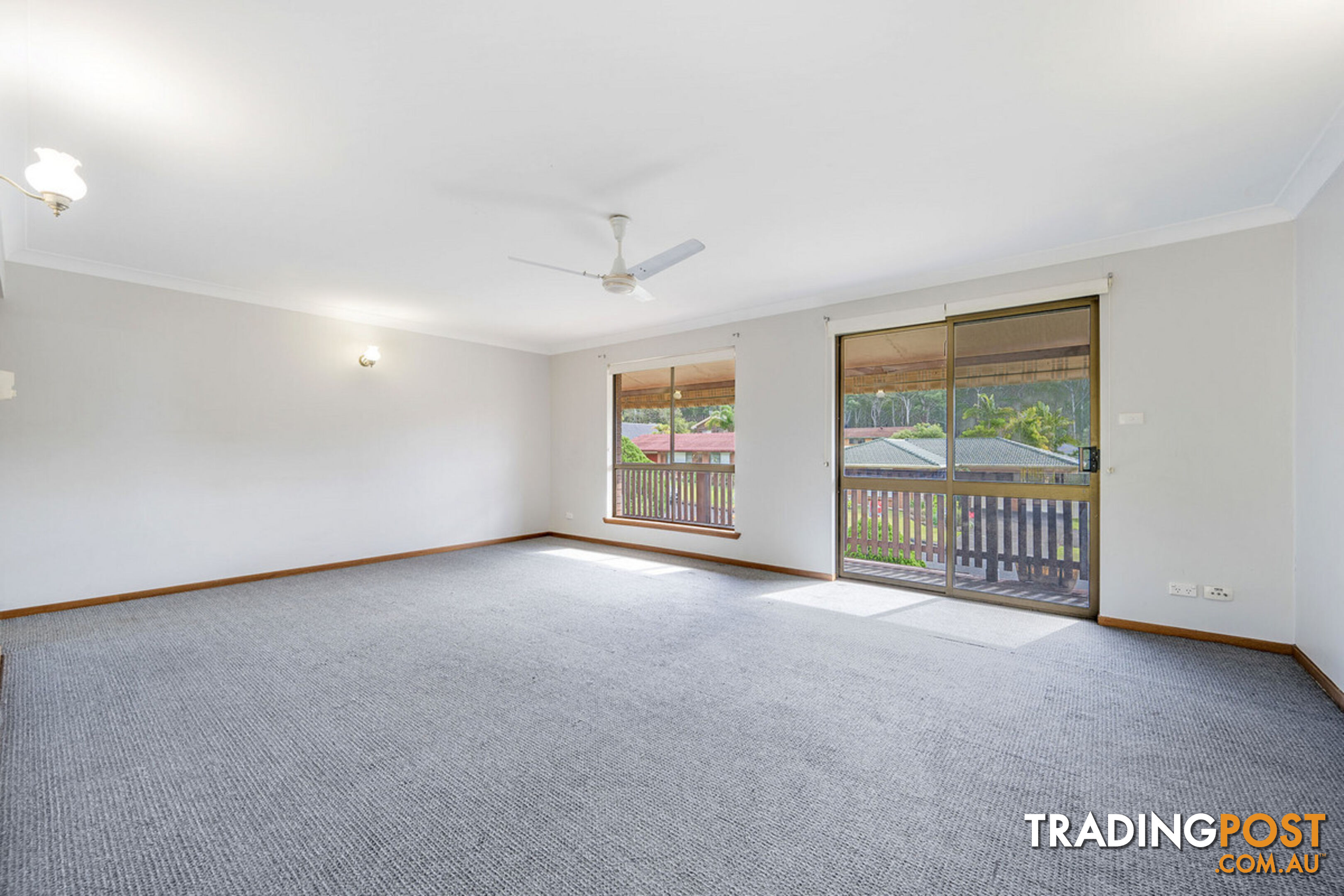 6 Blackbutt Crescent LAURIETON NSW 2443