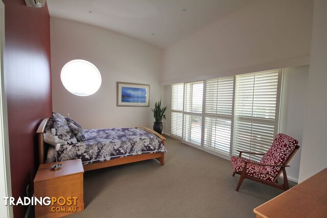 822 Ocean Drive BONNY HILLS NSW 2445