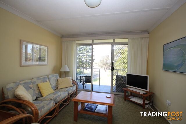 4/12 Bunedlla Avenue LAKE CATHIE NSW 2445