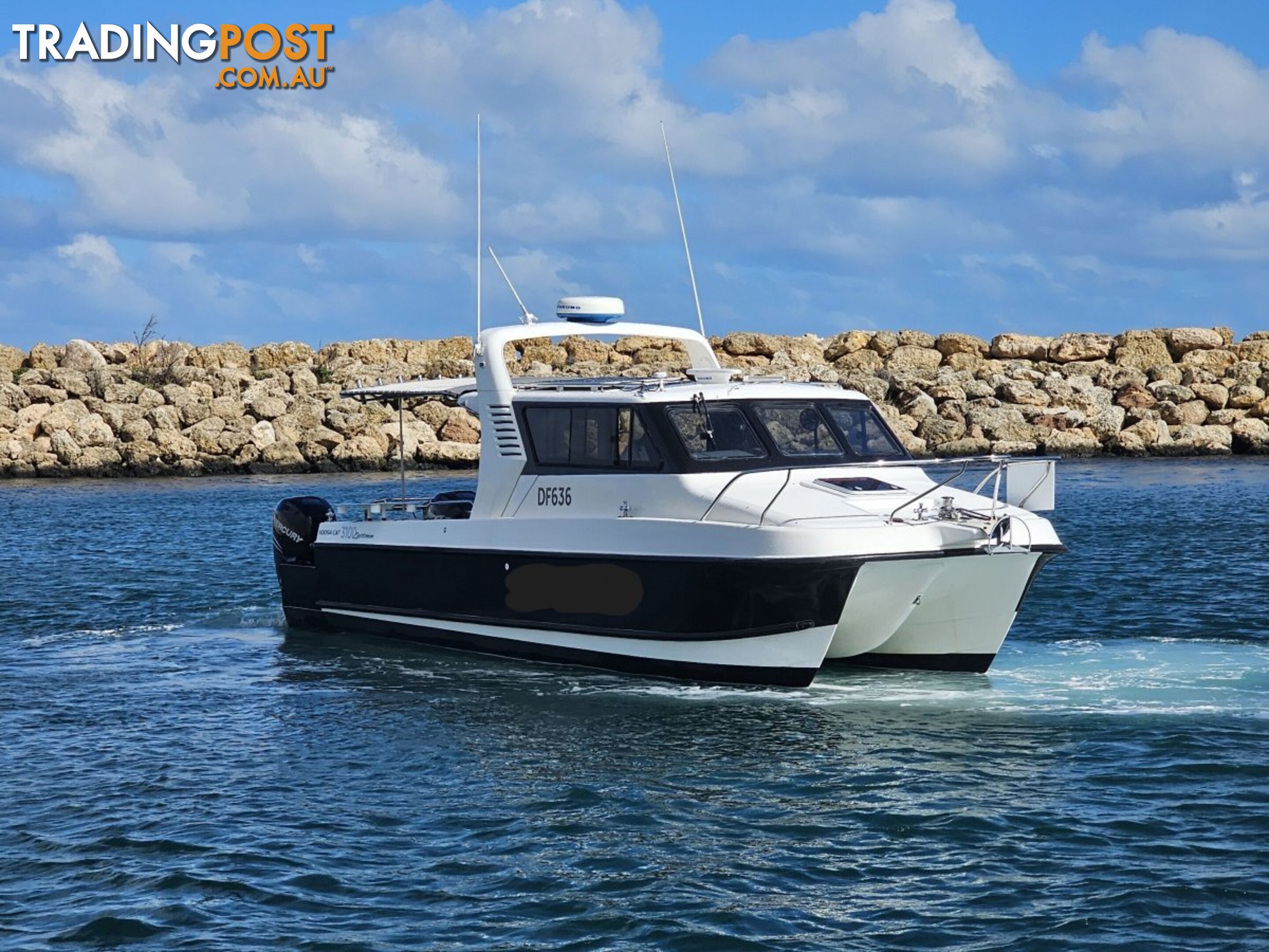 2005 Noosa Cat 3100 Cuddy