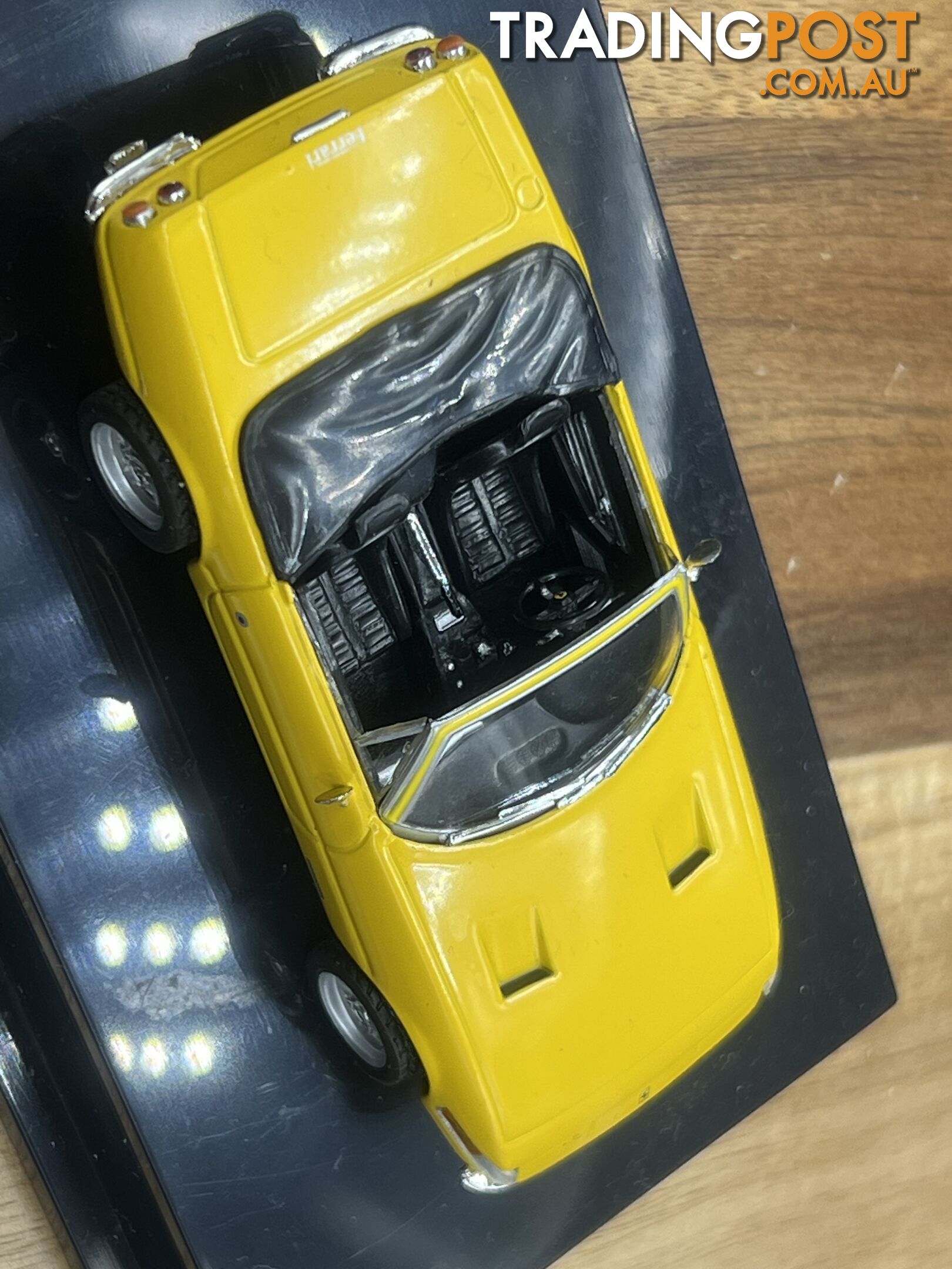 Ferrari Yellow 365GTS /4 hotwheels 1/43 scale used as been opened