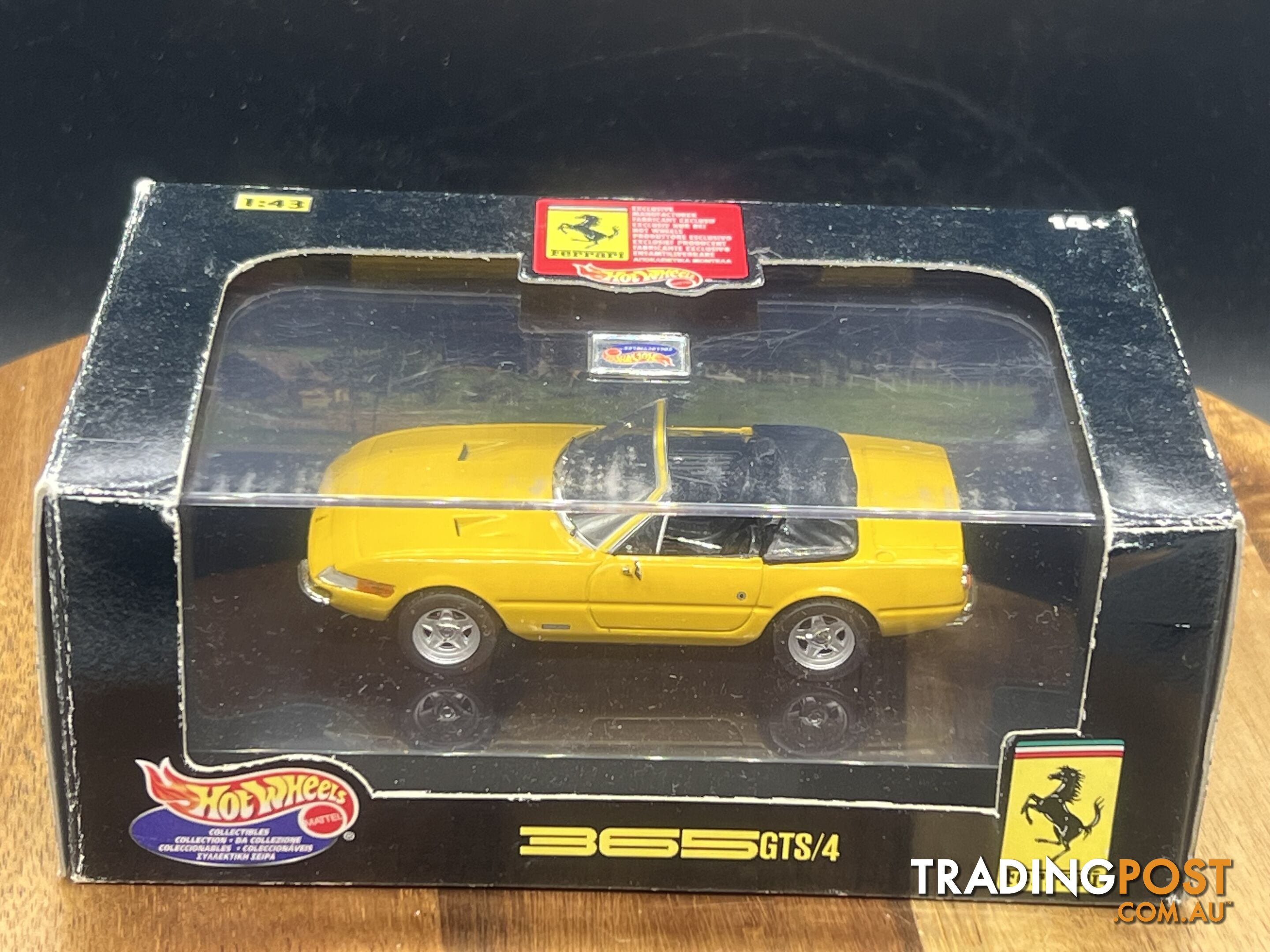 Ferrari Yellow 365GTS /4 hotwheels 1/43 scale used as been opened