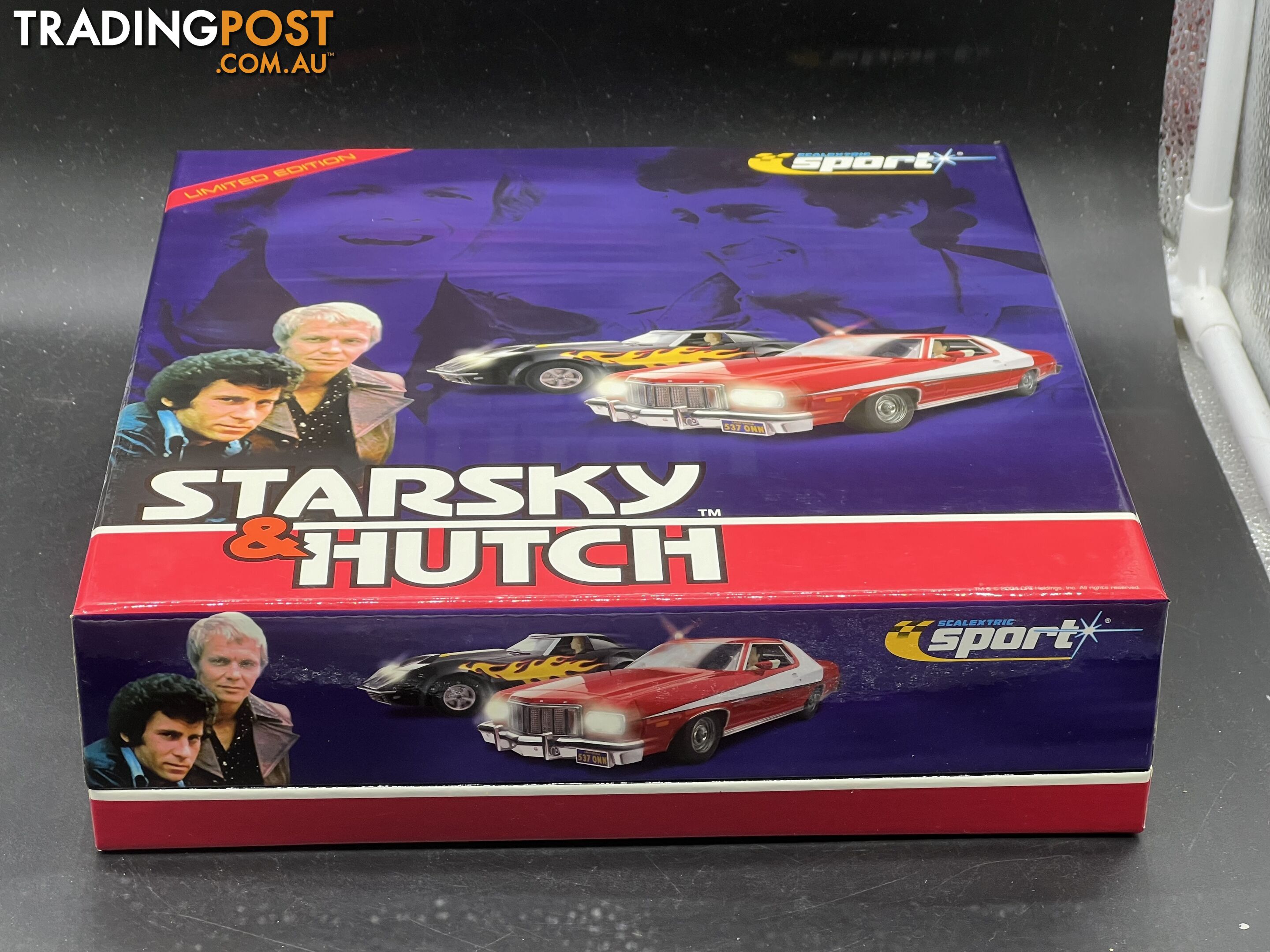 Scalextric C2603A Starsky & Hutch 2 car set Ford Torino & Chevy Corvette