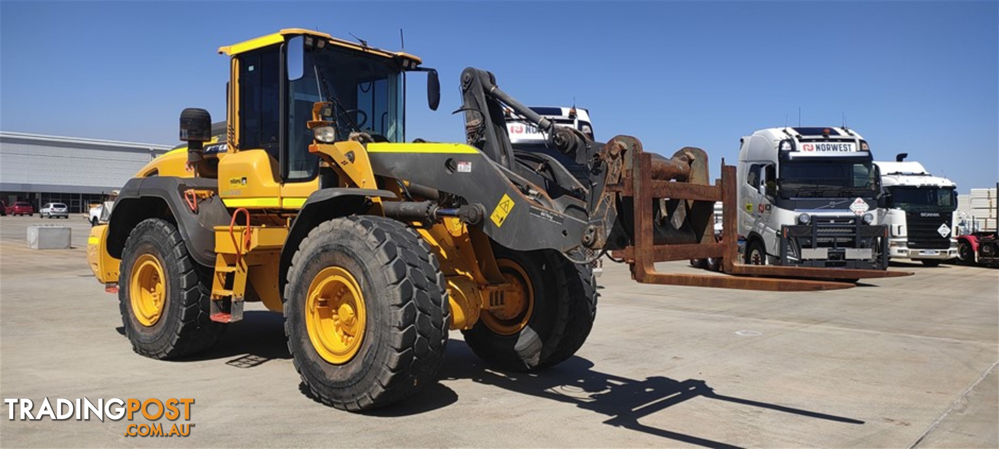 2017 Volvo L120H Wheel Loader (MM099)