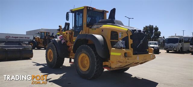 2017 Volvo L120H Wheel Loader (MM099)