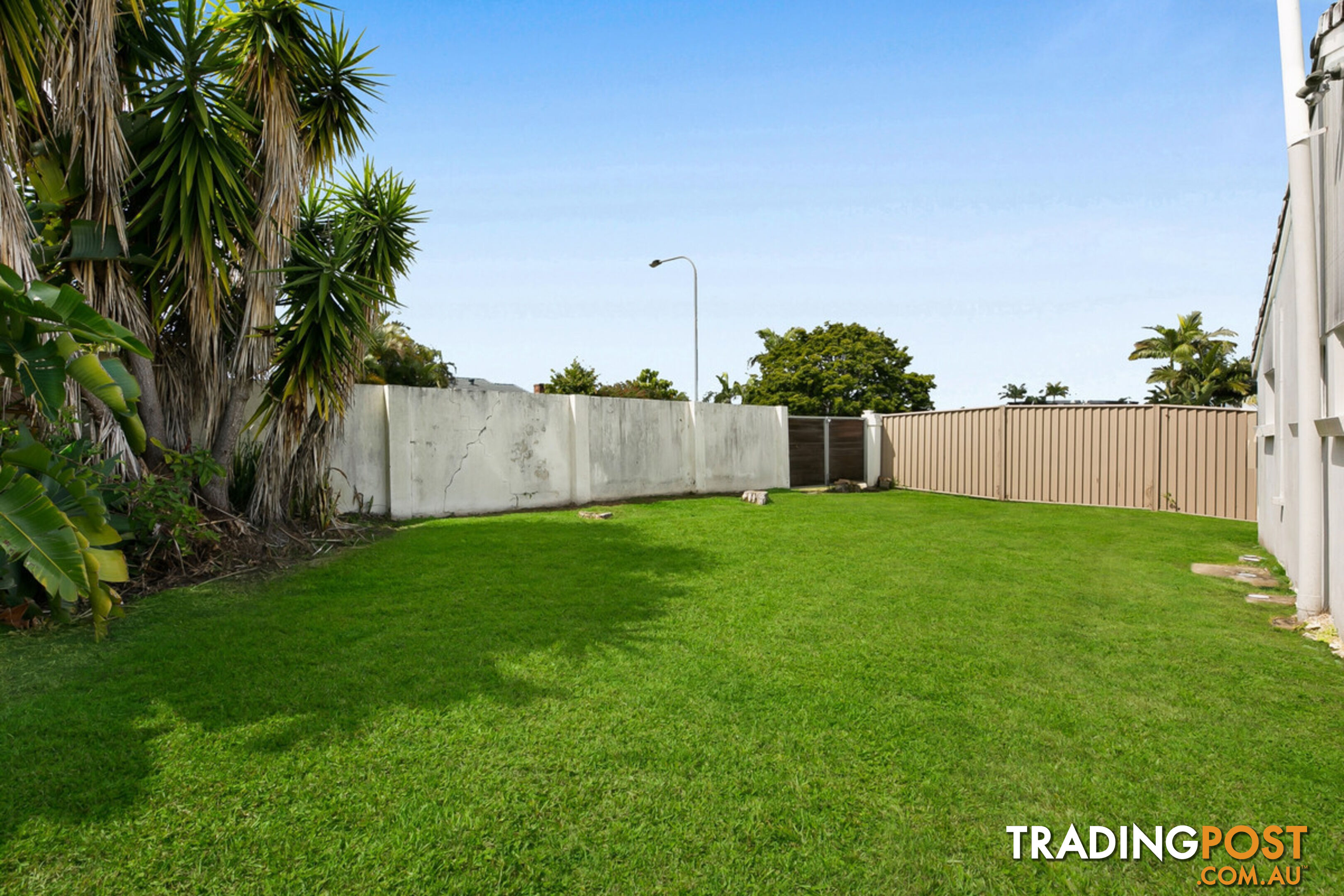 2 Adler Court BENOWA WATERS QLD 4217