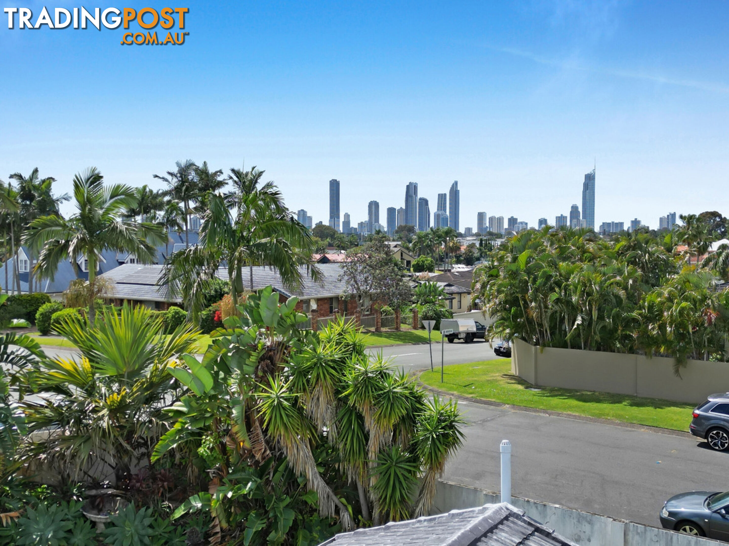 2 Adler Court BENOWA WATERS QLD 4217