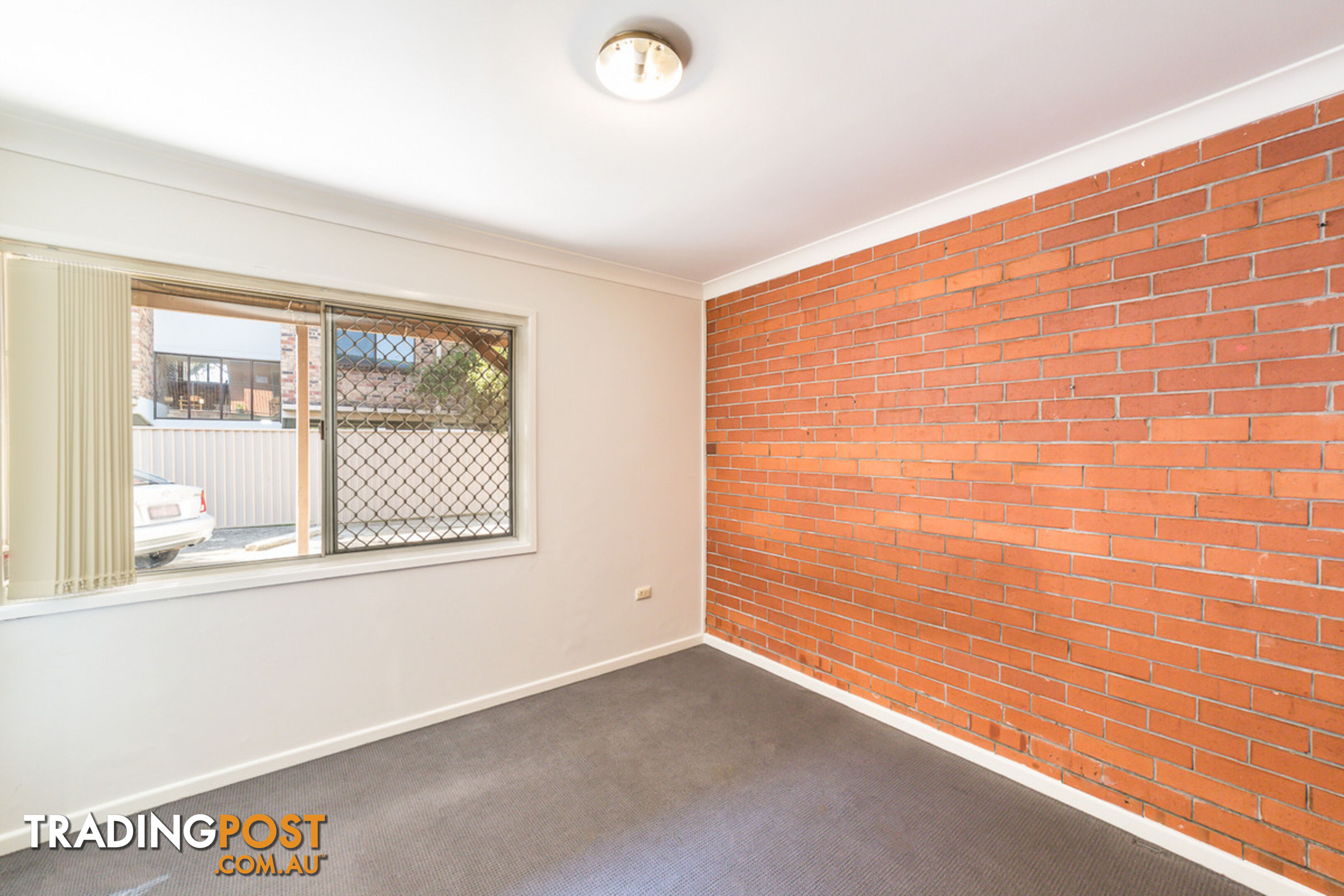 2/5 North Street SOUTHPORT QLD 4215