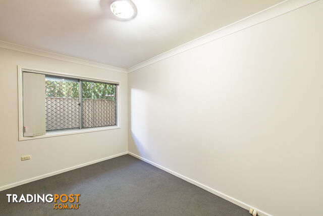 2/5 North Street SOUTHPORT QLD 4215