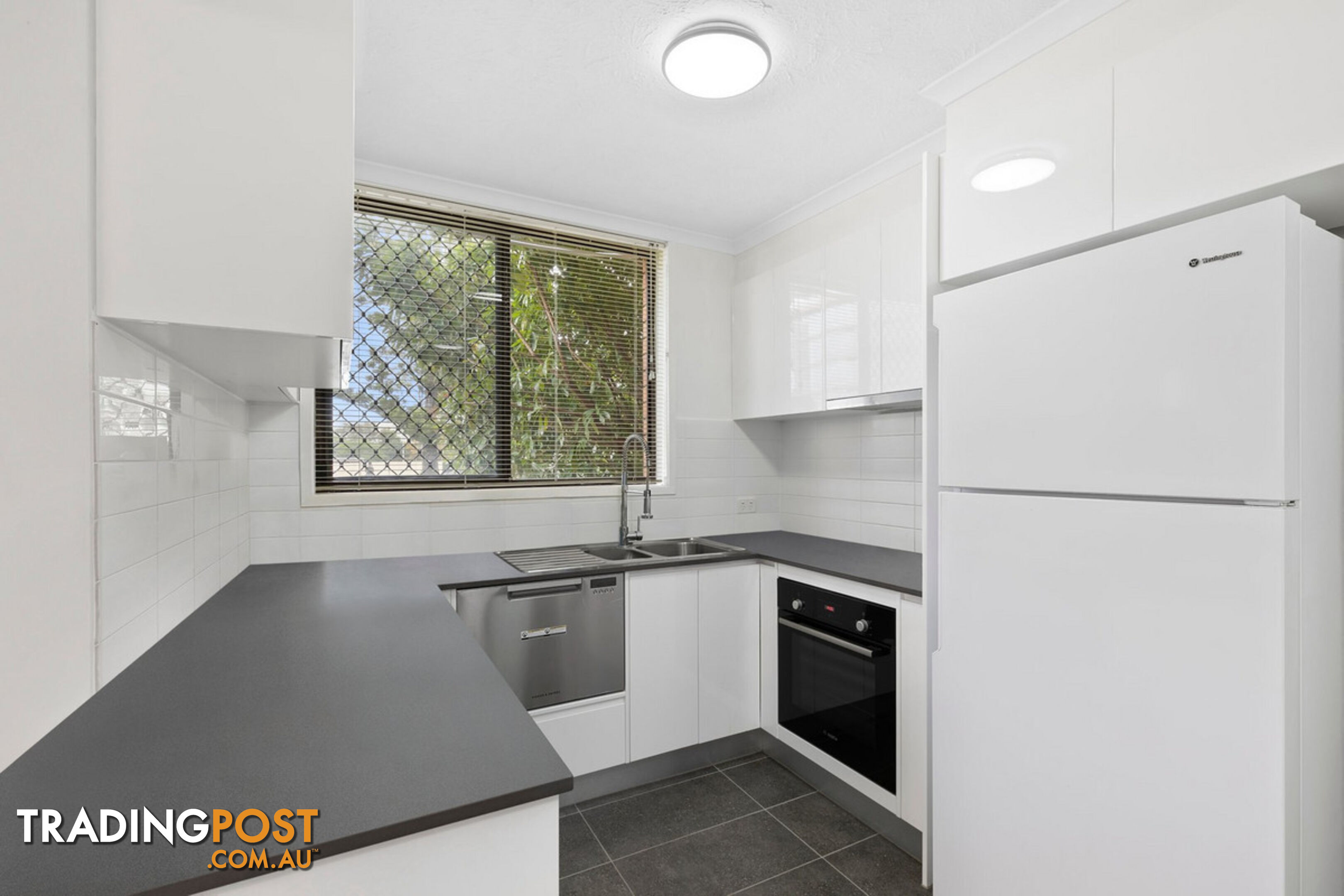 1/18 Garden Street SOUTHPORT QLD 4215