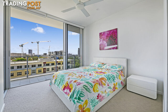 701/26 Spendelove Avenue SOUTHPORT QLD 4215