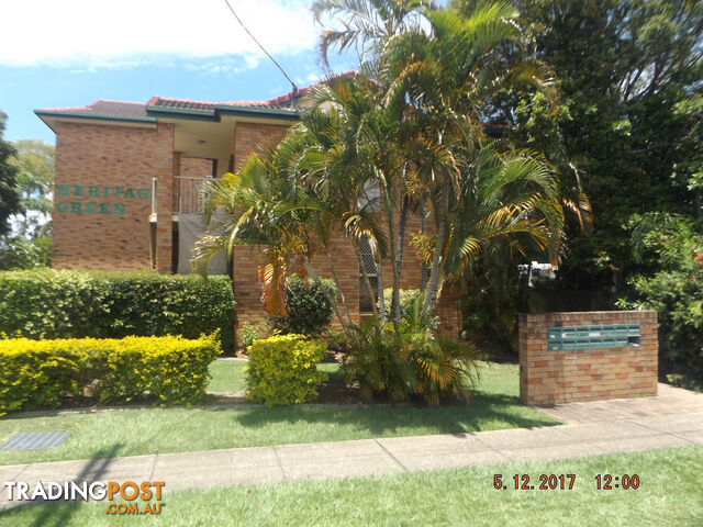 11/35-37 Huth Street LABRADOR QLD 4215