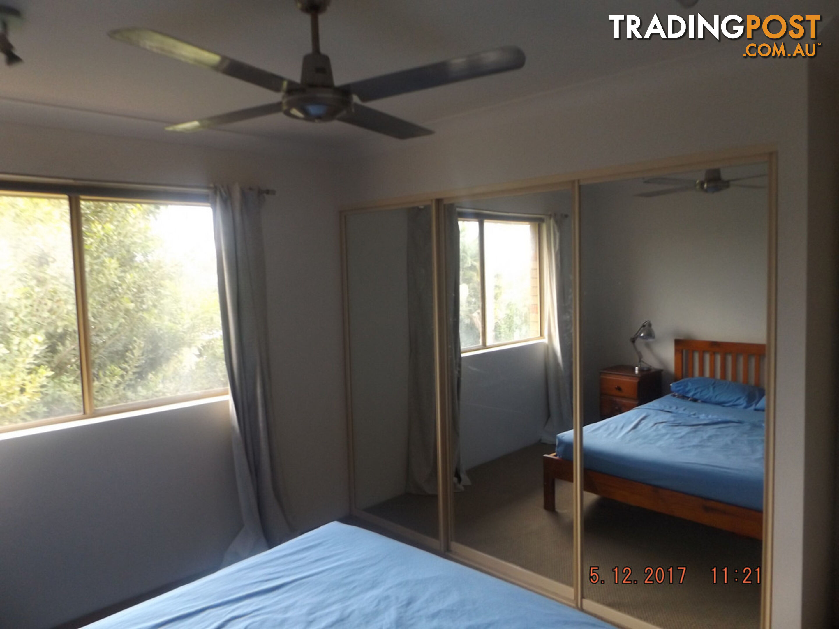 11/35-37 Huth Street LABRADOR QLD 4215