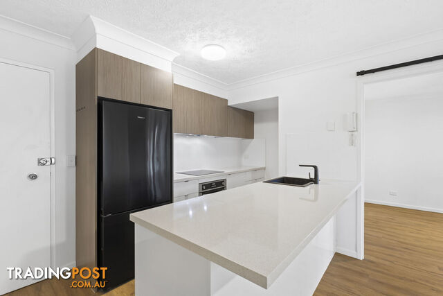 10/27 Chester Terrace SOUTHPORT QLD 4215