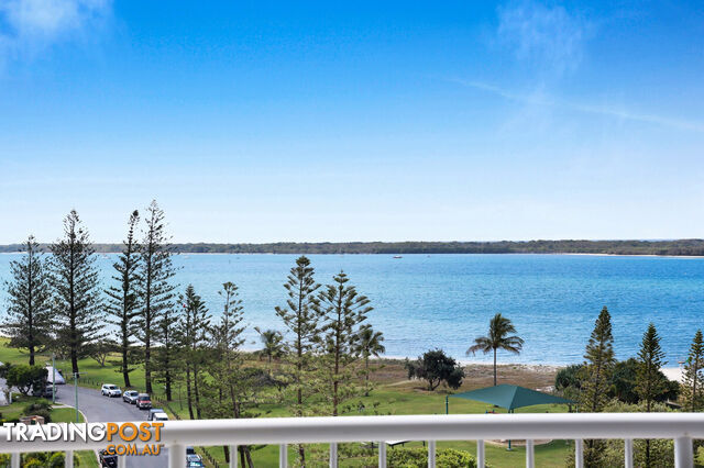 25/5-7 Oatland Esplanade RUNAWAY BAY QLD 4216