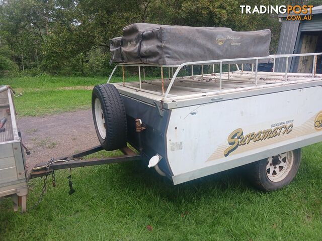 Fold out box trailer