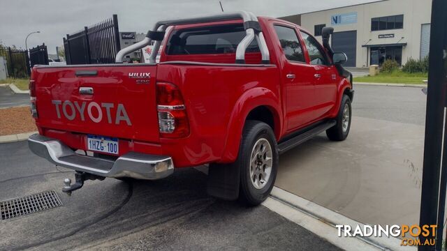 2012 TOYOTA HILUX SR5 (4X4) KUN26R MY12 - photo 4 of 20