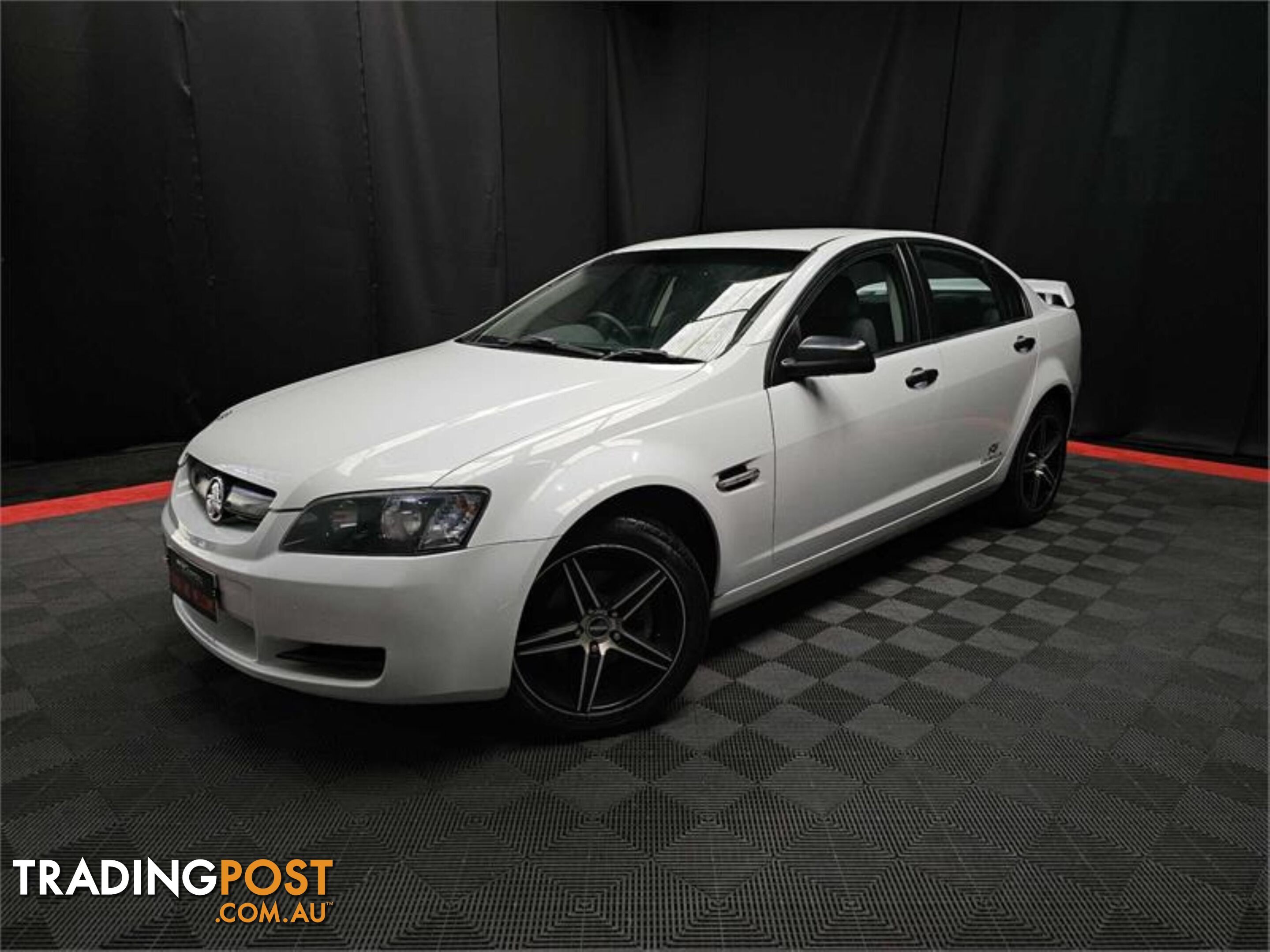 2006 HOLDEN COMMODORE OMEGA VE 4D SEDAN