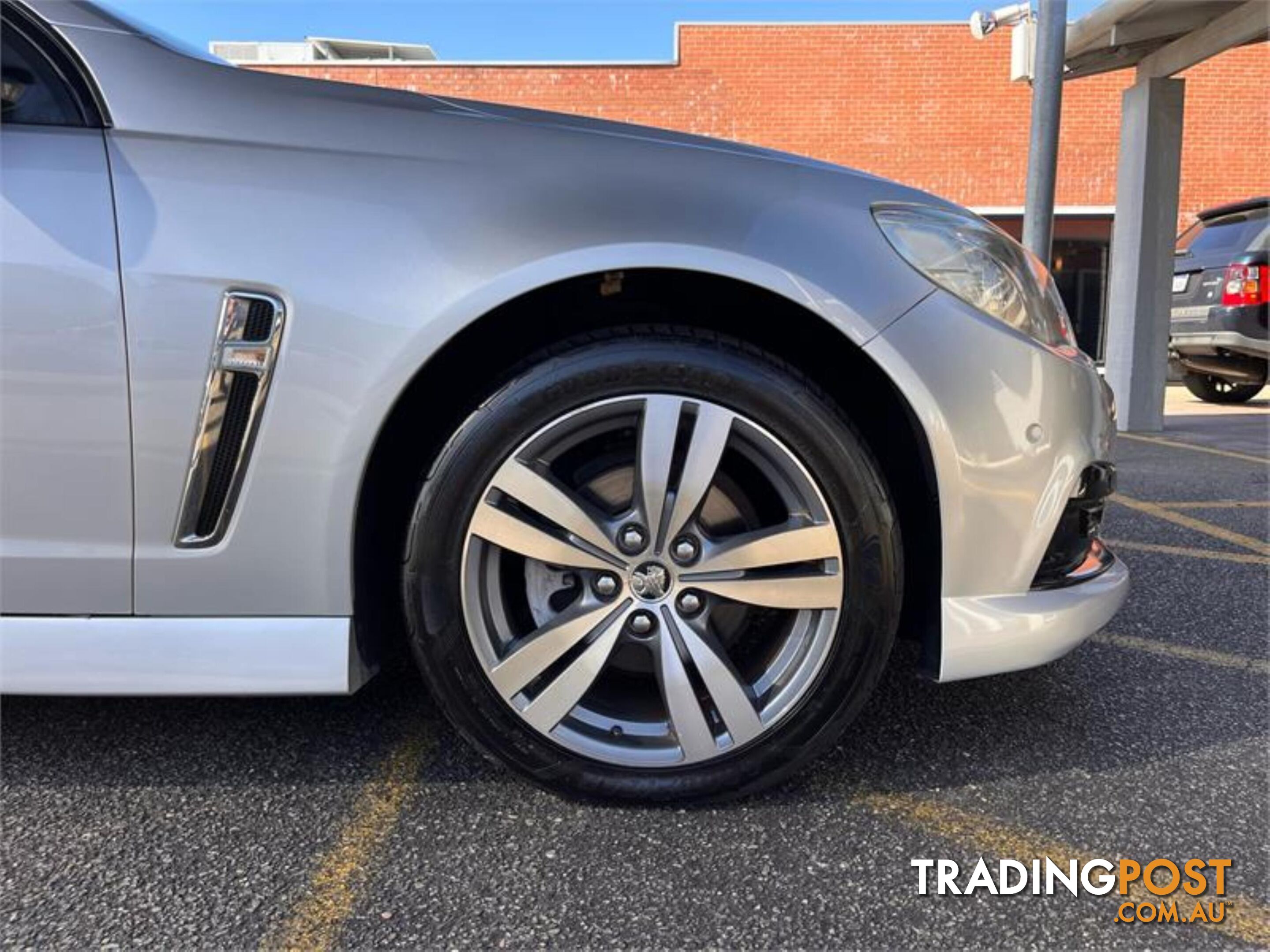 2013 HOLDEN COMMODORE SV6 VF 4D SPORTWAGON