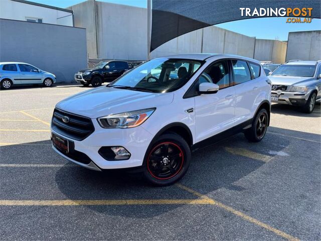 2017 FORD ESCAPE AMBIENTE ZG 4D WAGON