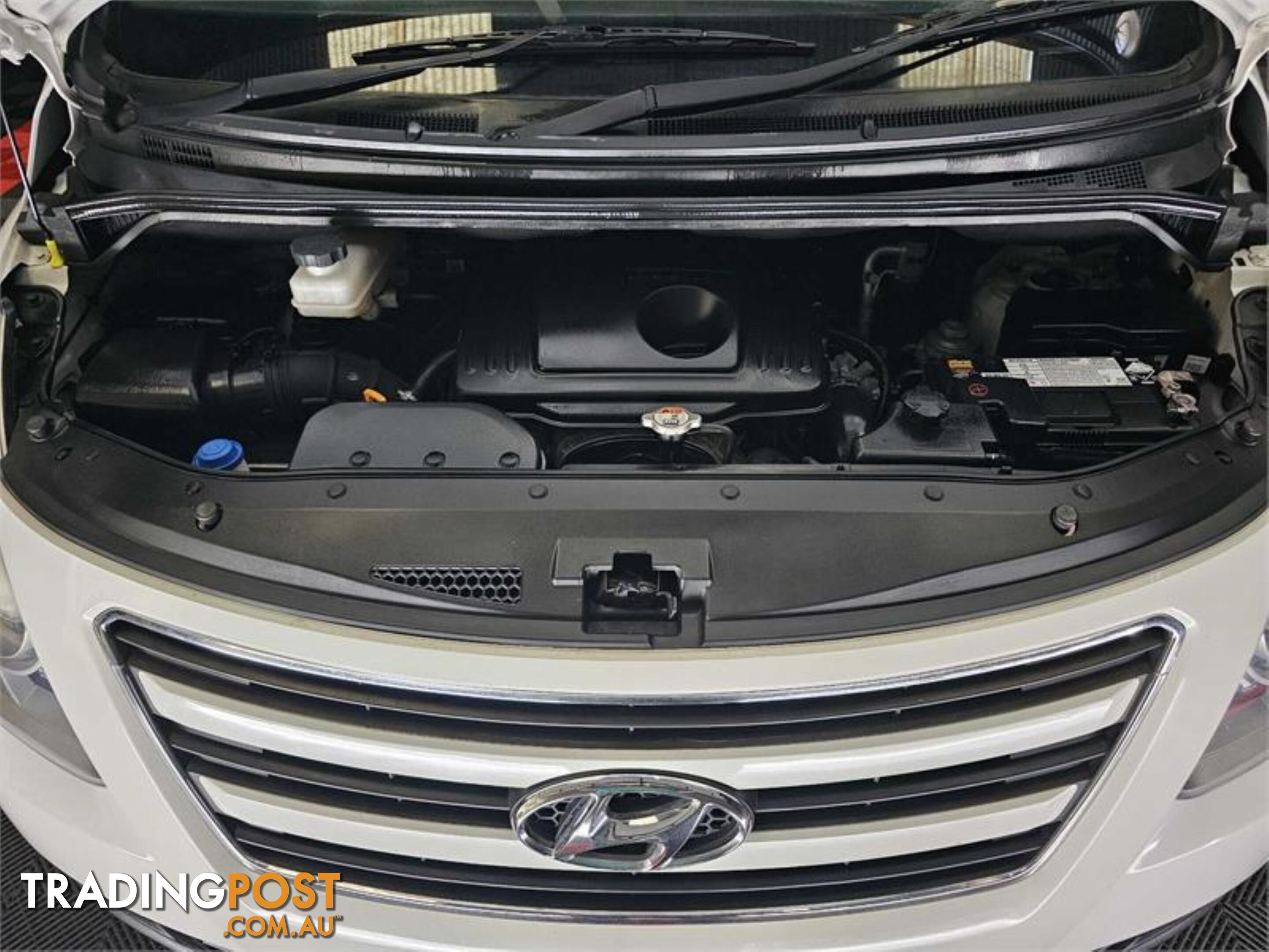 2016 HYUNDAI ILOAD  TQSERIES2(TQ3) 4D VAN