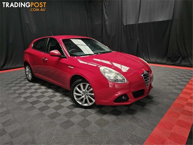 2013 ALFAROMEO GIULIETTA DISTINCTIVE  5D HATCHBACK