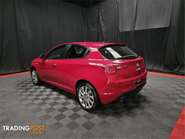 2013 ALFAROMEO GIULIETTA DISTINCTIVE  5D HATCHBACK