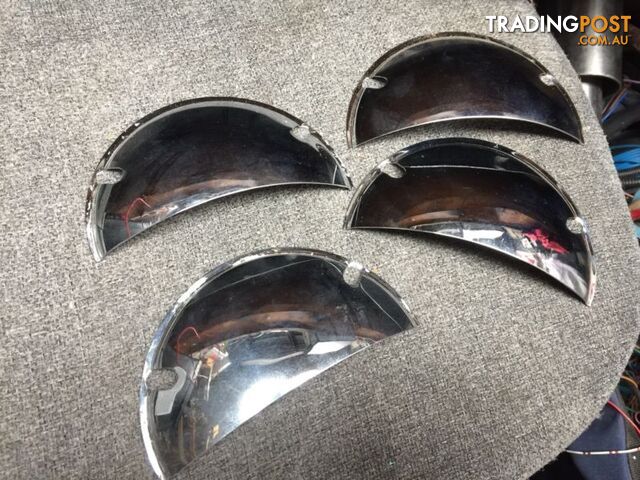 Chev 5.75" 5 3/4 Sealed head lights / with chrome eye lids