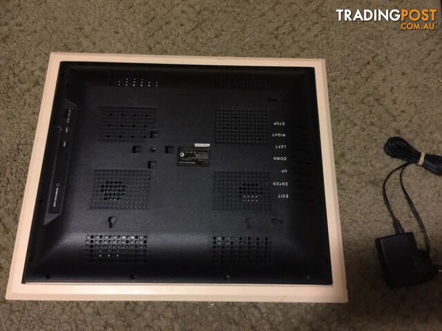 15" Photo Frame : wooden LCD computer / USB display - photo 3 of 5