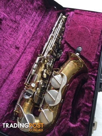 Beautiful vintage saxophone / Amati Kraslice / Sax alto / Czech