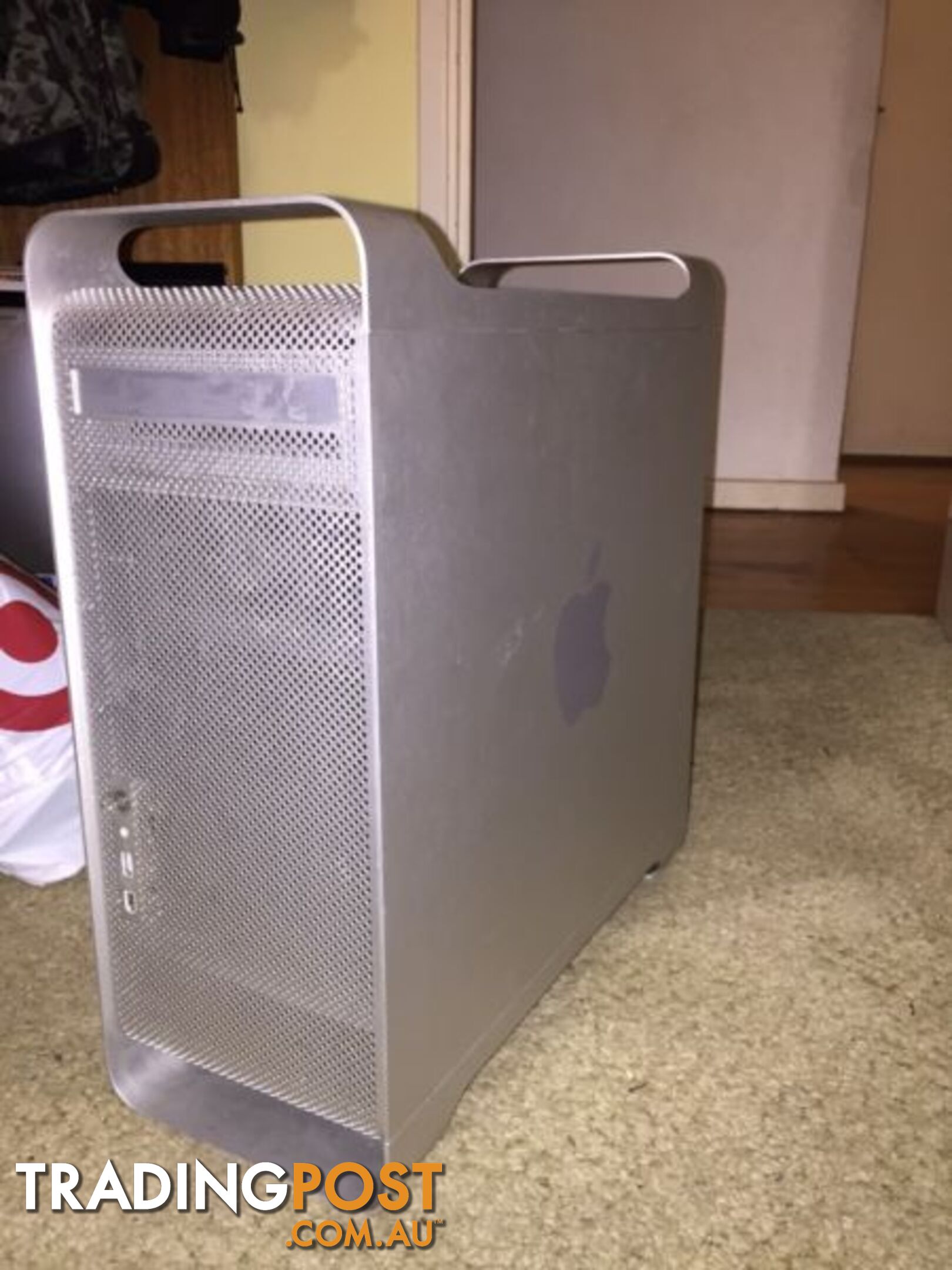 Apple Mac G5 / awesome case