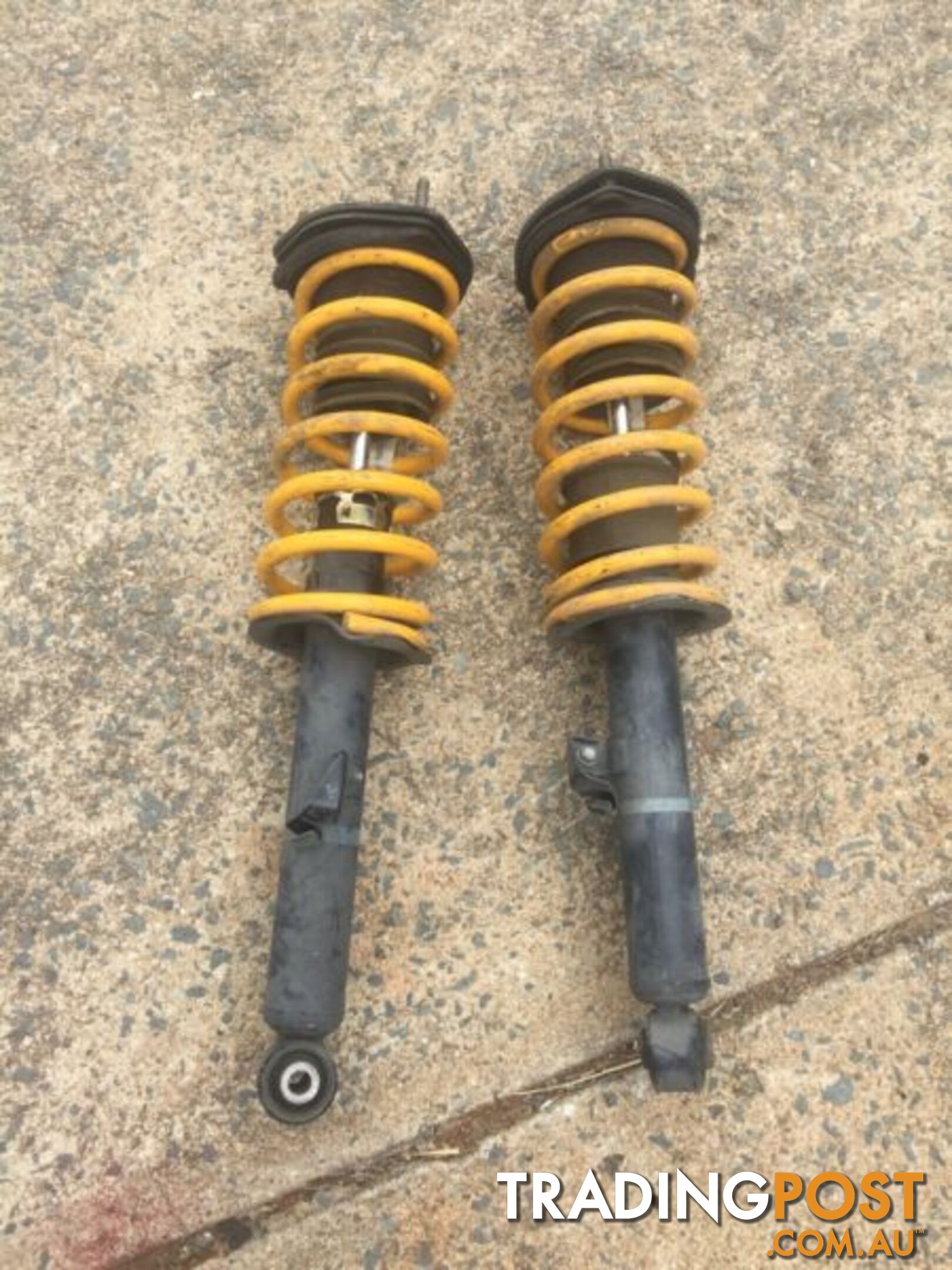 Lexus is200 Front lowers struts King Springs. 150$