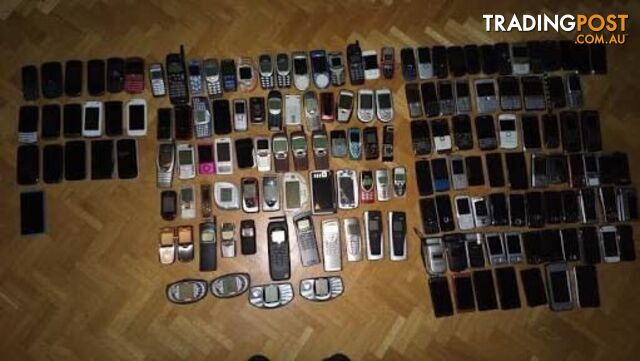 NOKIA PHONES? Please help me with my MOBILE collection. ANYONE?