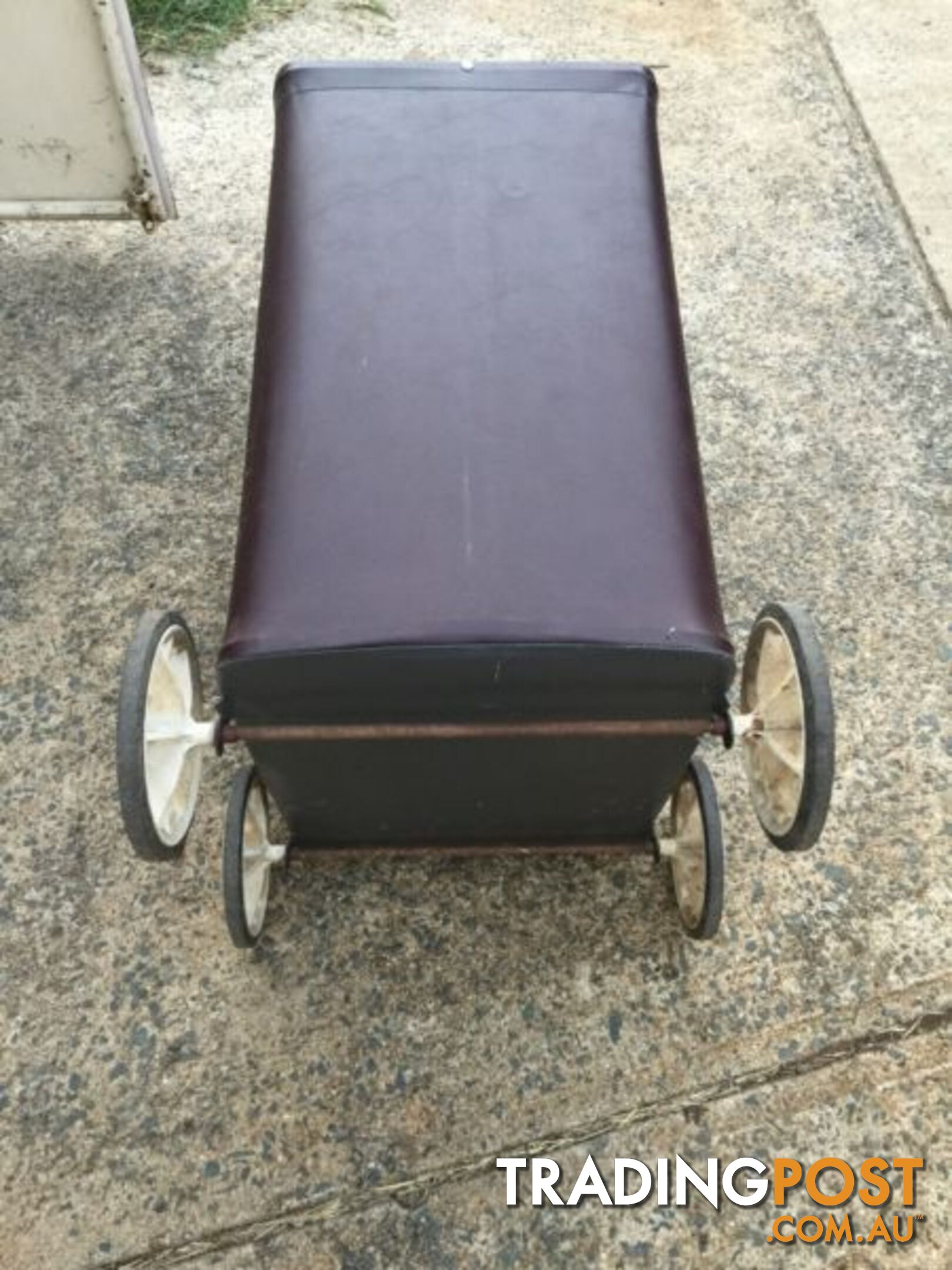 Vintage Granny Trolley / cool'