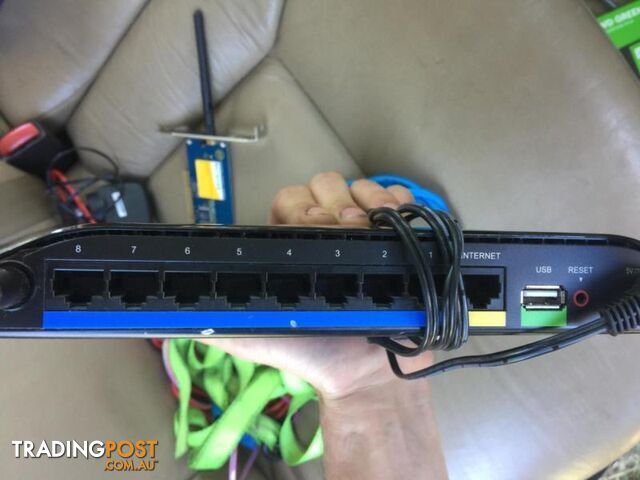 Dlink wifi modem/router DIR-632 - photo 3 of 3