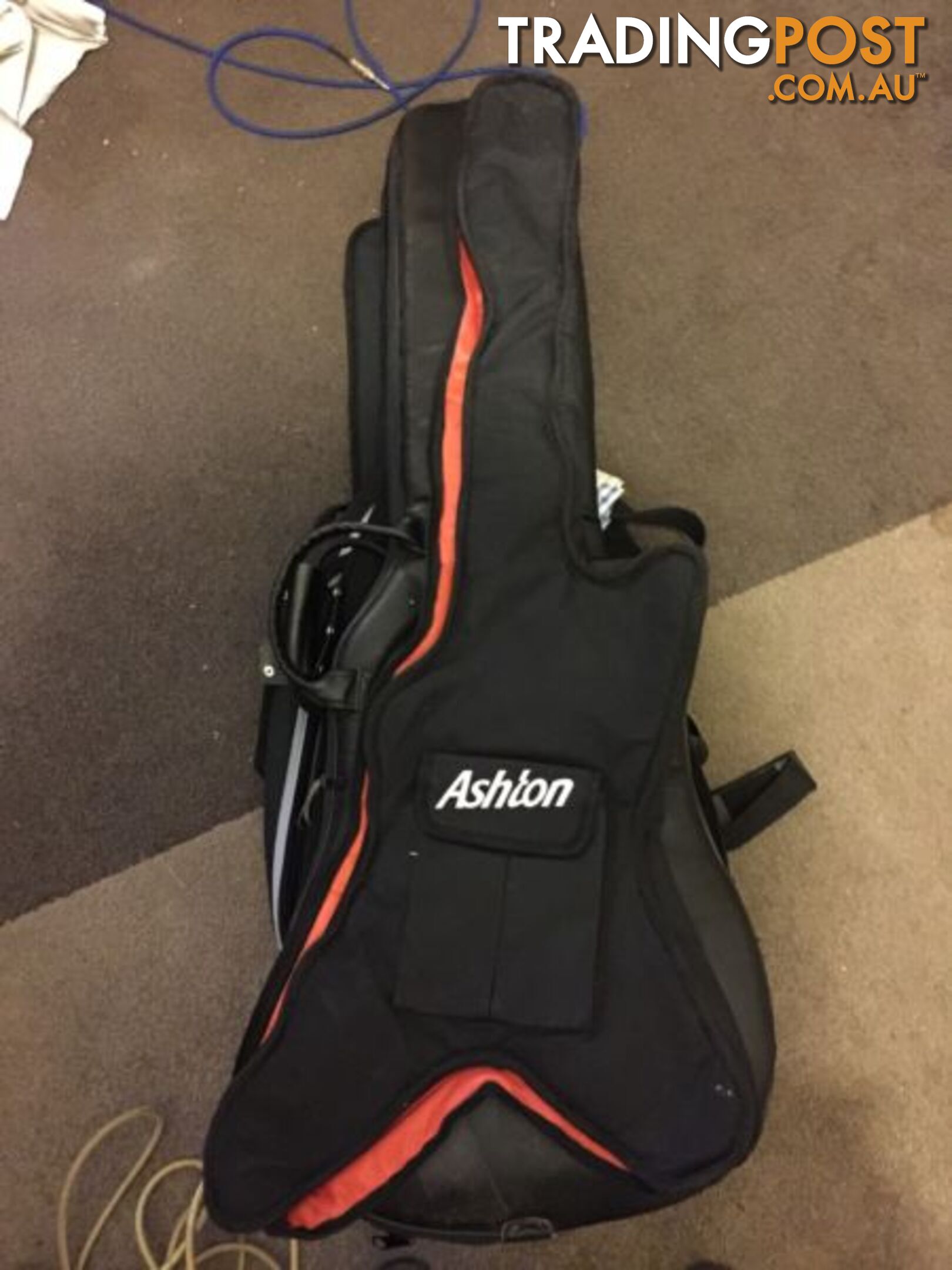 Ashton Guitar case / brand new