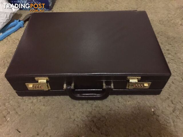 Brand new Leather Brief-Case / luxury - photo 3 of 5