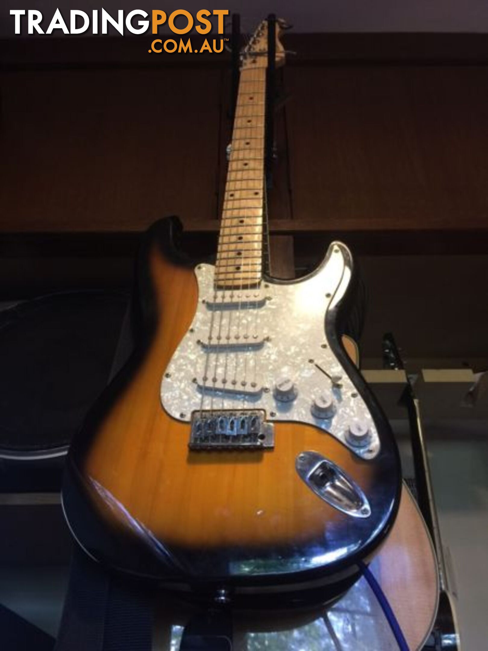 Beautiful 80's Stratocaster / Concise Blast