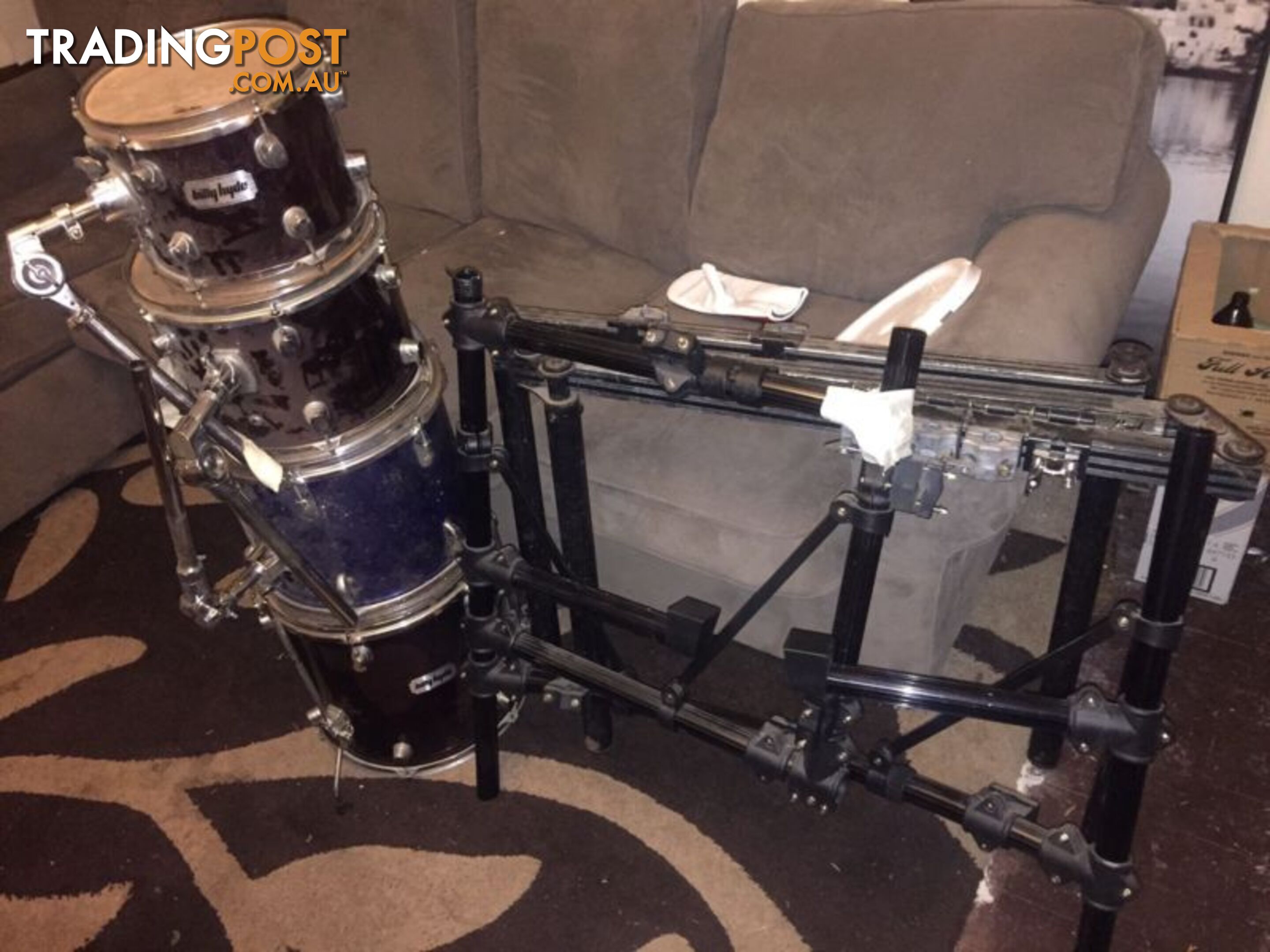 Drums, Pearl Drum Rack, cymbals stands, extras