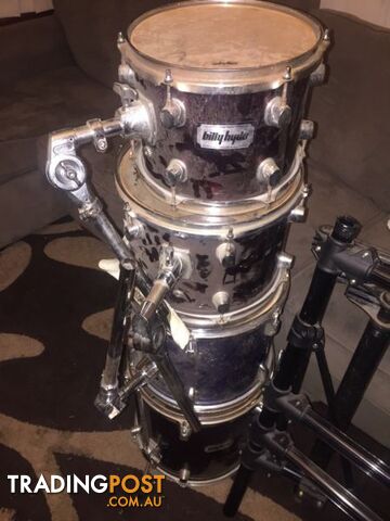 Drums, Pearl Drum Rack, cymbals stands, extras