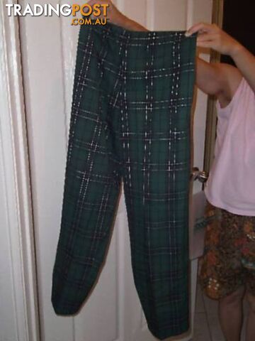 GIRLS TROUSERS--Green/Black Chequer