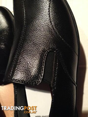 WOMEN'S LEATHER SHOES-Black - photo 2 of 5