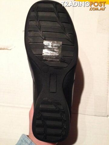 WOMEN'S LEATHER SHOES-Black - photo 4 of 5