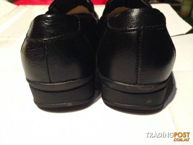 WOMEN'S LEATHER SHOES-Black - photo 5 of 5